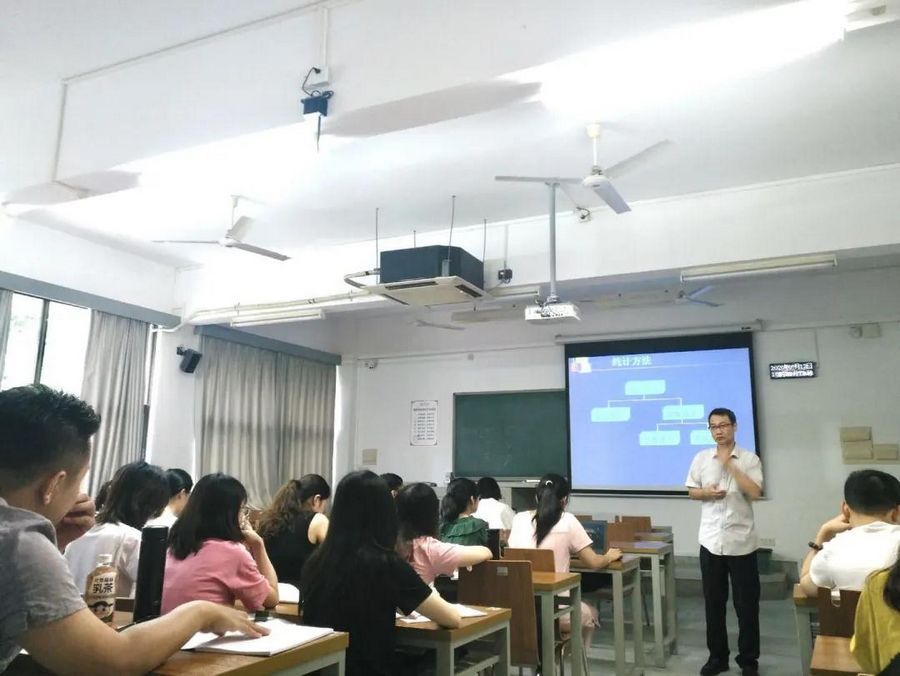 数据模型1.jpg 数据模型1.jpg